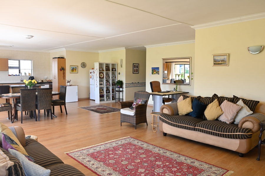 3 Bedroom Property for Sale in Fairview Golf Estate Western Cape